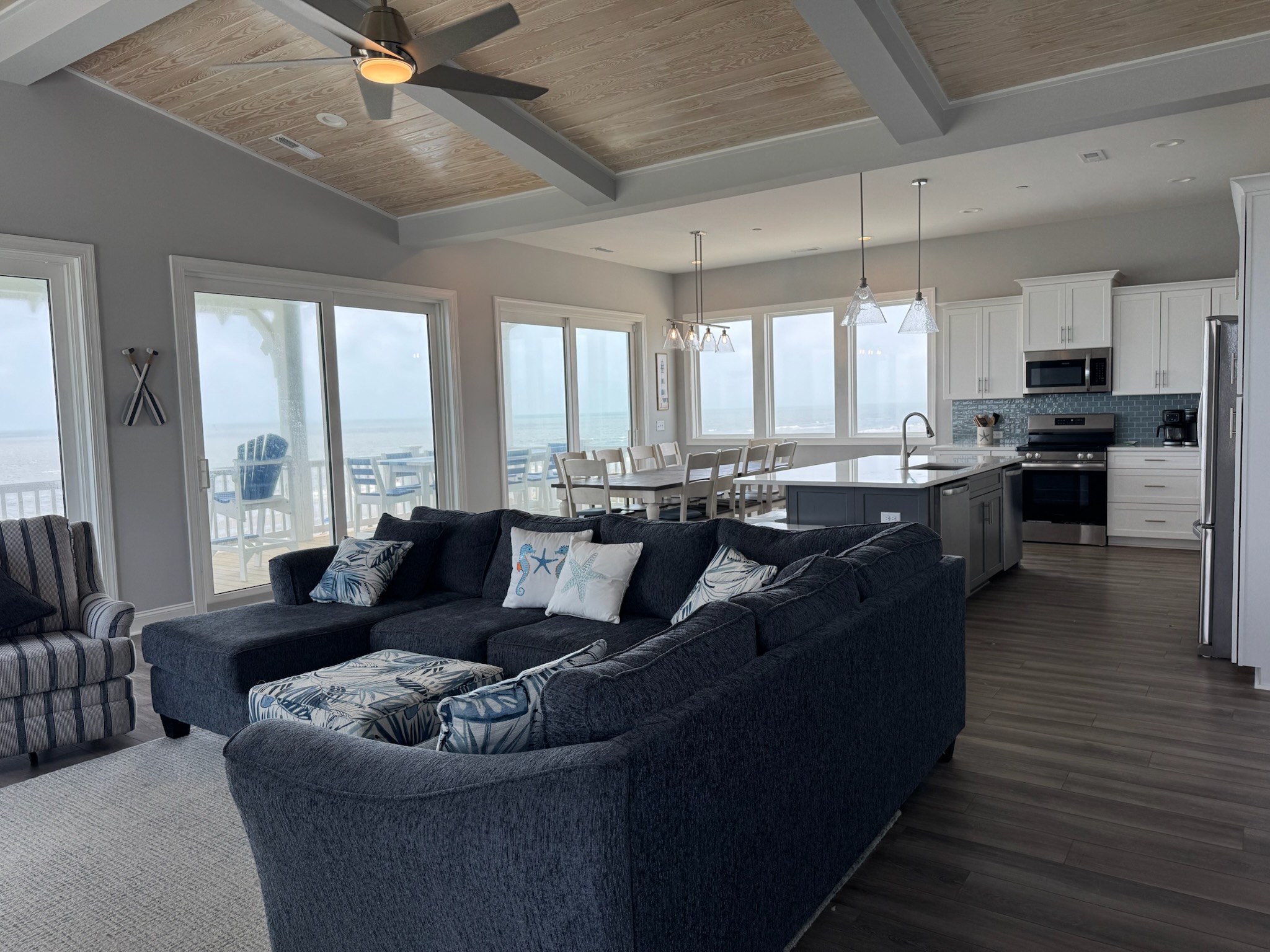 Spacious Living Area